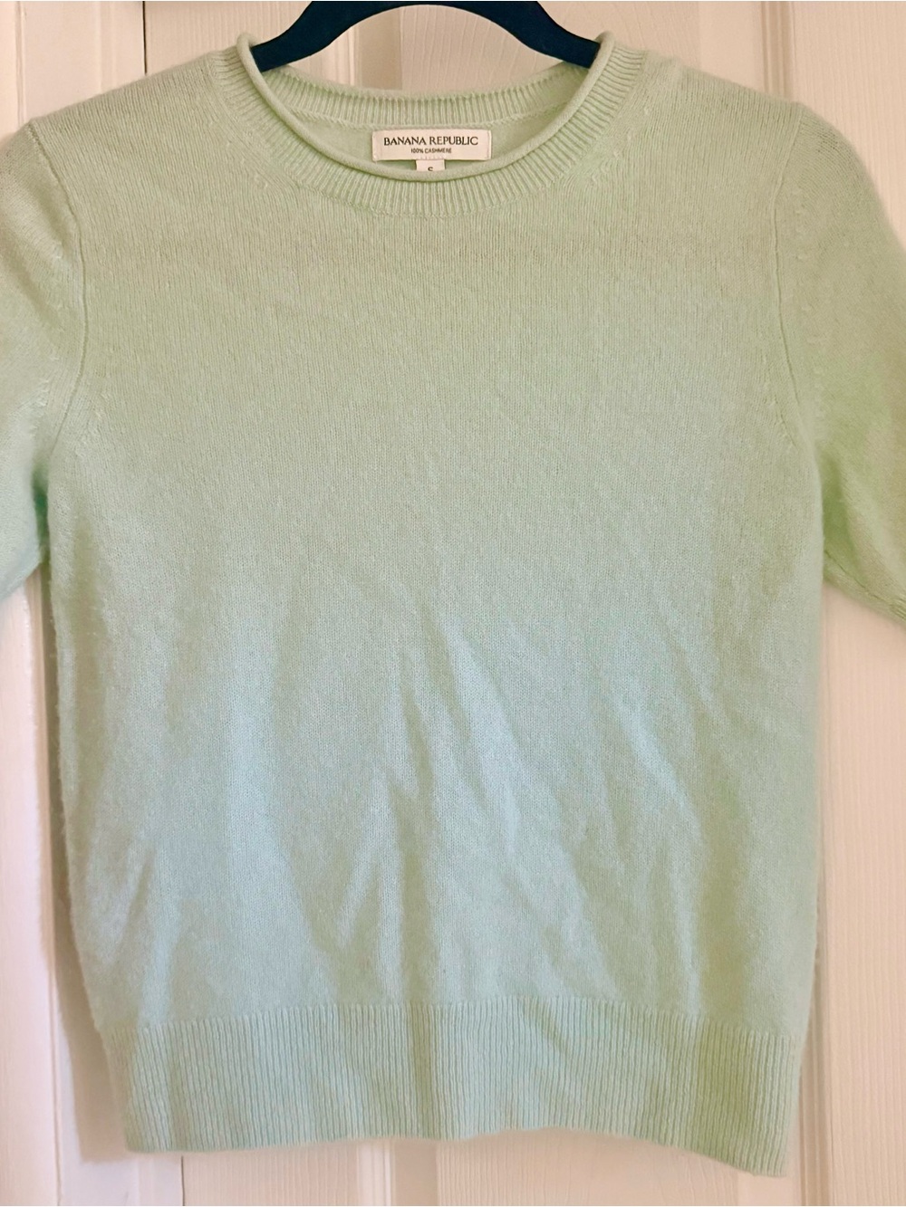 Banana Republic Cashmere Mint Sweater